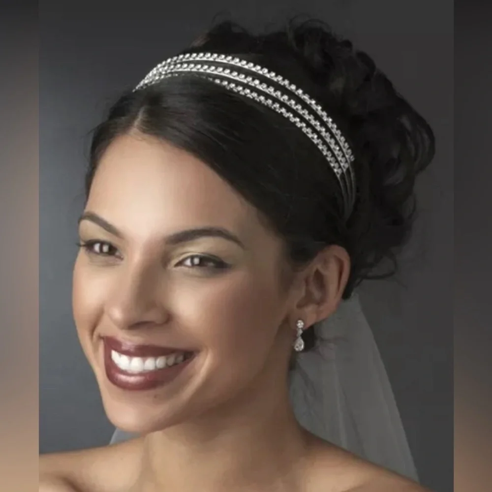 The Unbranded Brand curly bun out